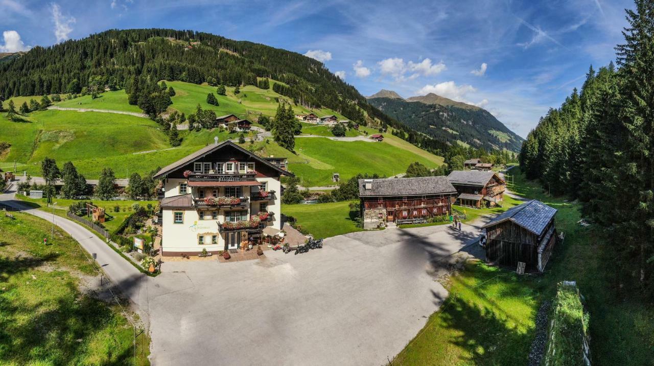 Hotel Garni Gruenmoos Sankt Jakob in Defereggen Buitenkant foto